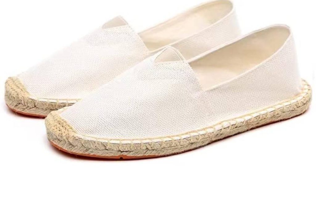 41QPFiRib6L. AC UY900