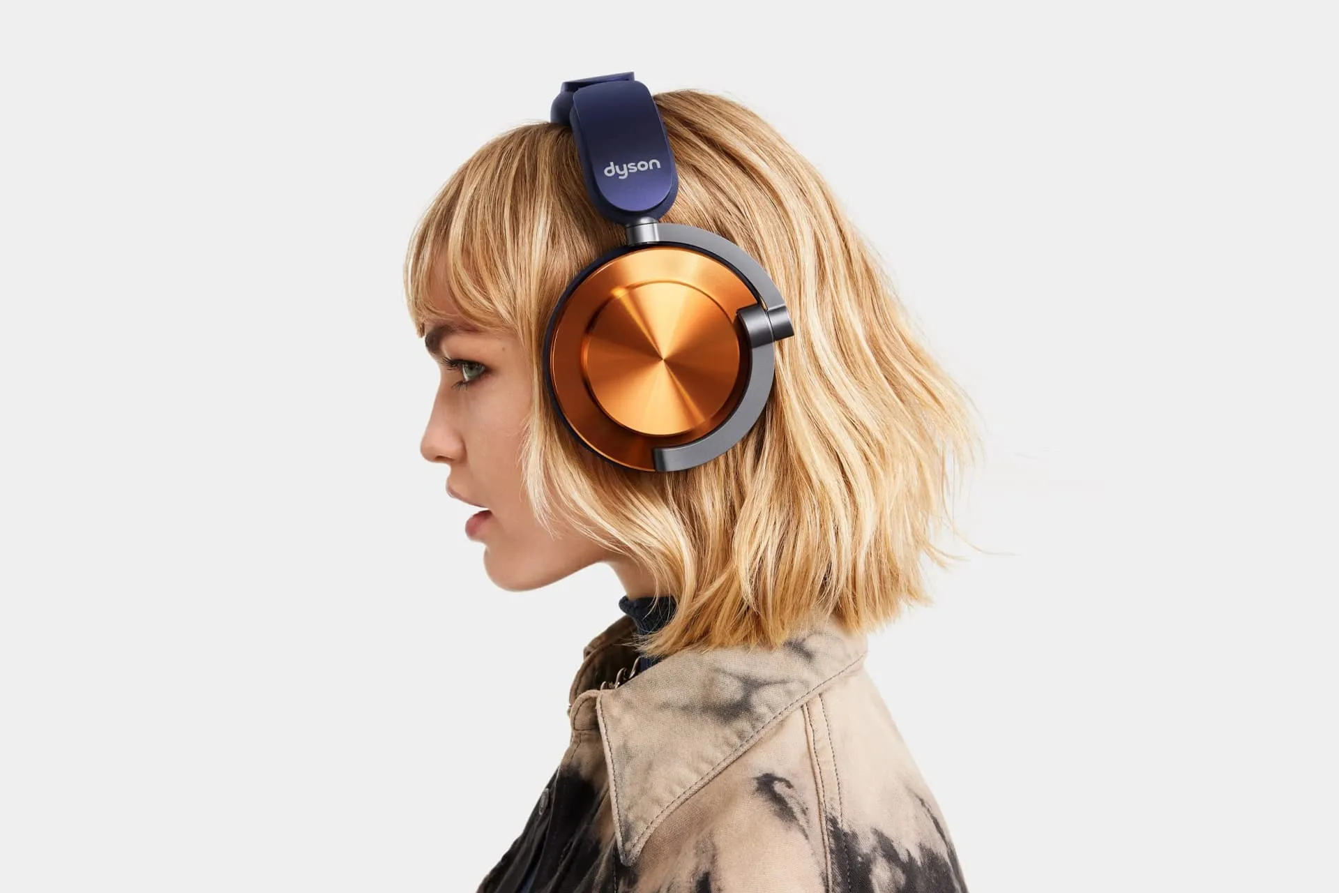 هدفون ۵۰۰دلاری بیسیم دایسون به ۲هزار روش مختلف شخصیسازی میشود