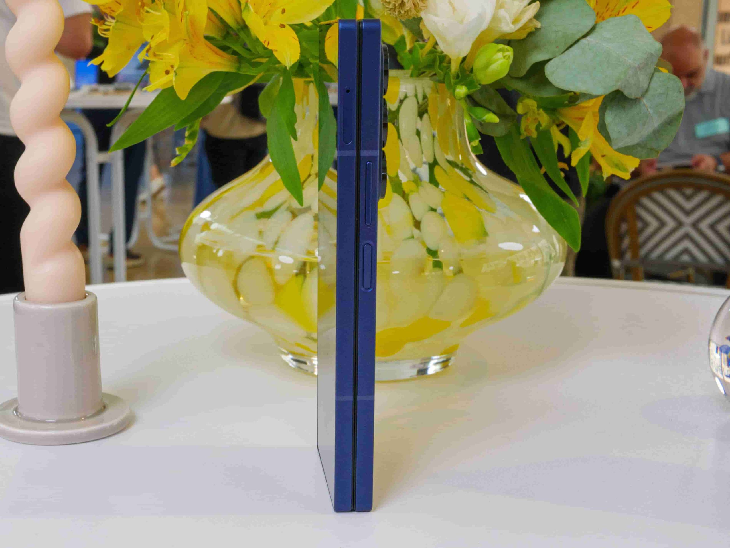 z fold 6 side scaled