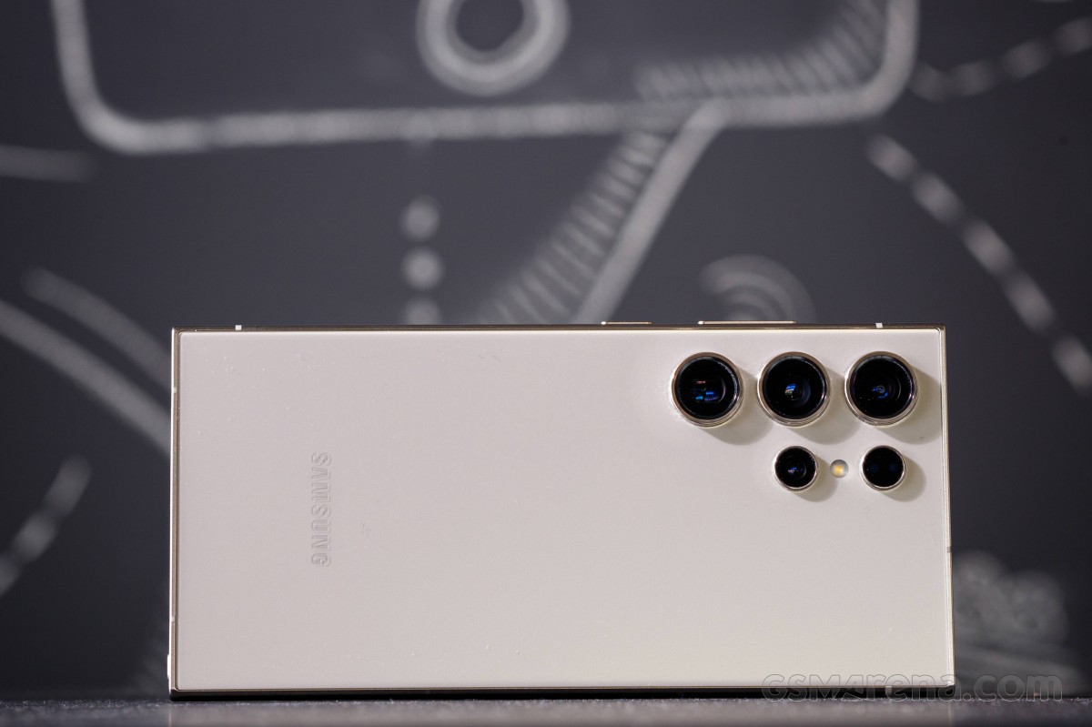 اس 25 اولترا