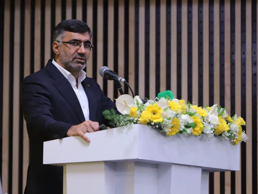 مدیرعامل ایرانسل: ستار هاشمی در حوزه توسعه اقتصاد دیجیتال توانمند و متخصص است