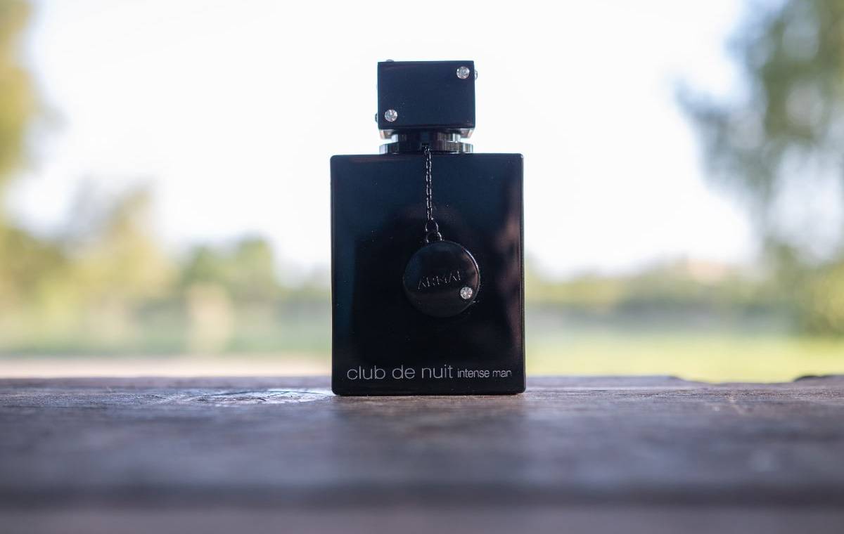 بهترین عطر خنک مردانه عطر آرماف کلاب د نویت اینتنس مردانه 