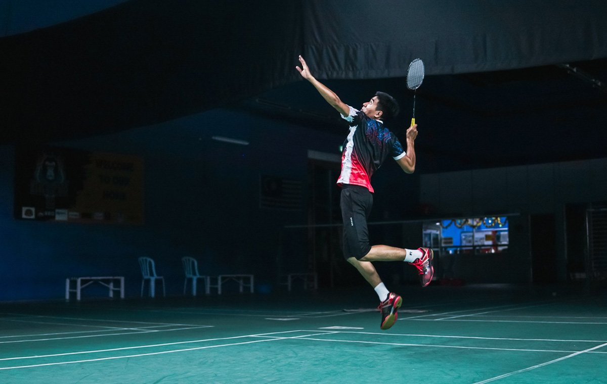 اهمیت تعادل راکت بدمینتون در عملکرد زیاد است.