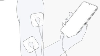 سامسونگ: استفاده از شارژر تقلبی باعث کنده‌شدن رنگ فریم گلکسی زد فولد ۶ شده است