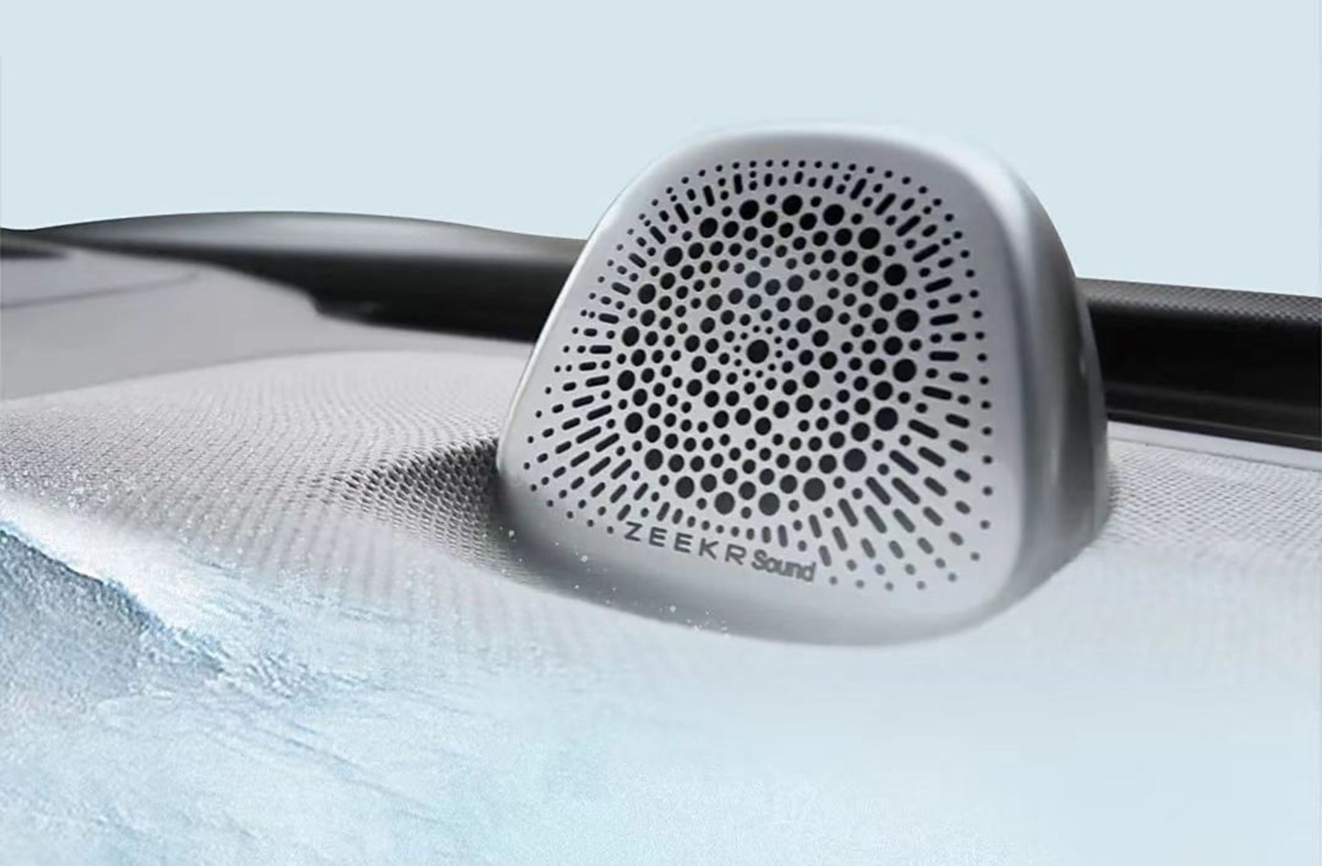 اسپیکر خودرو Zeekr 7X