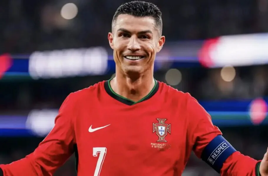 «کریستیانو رونالدو» تاریخسازی کرد؛ یک میلیارد فالوور در شبکههای اجتماعی