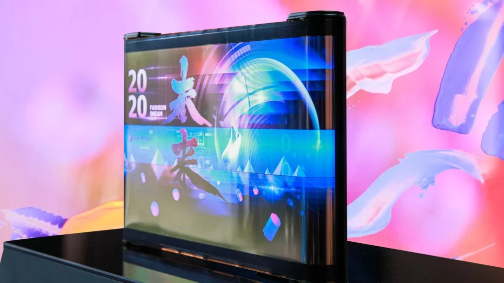 Gear CES Rollable Phones Feature