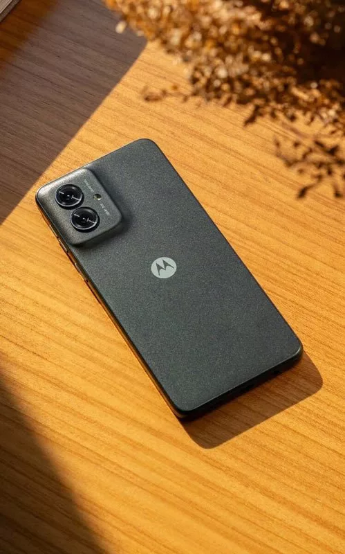 moto g55 launch bottom 1