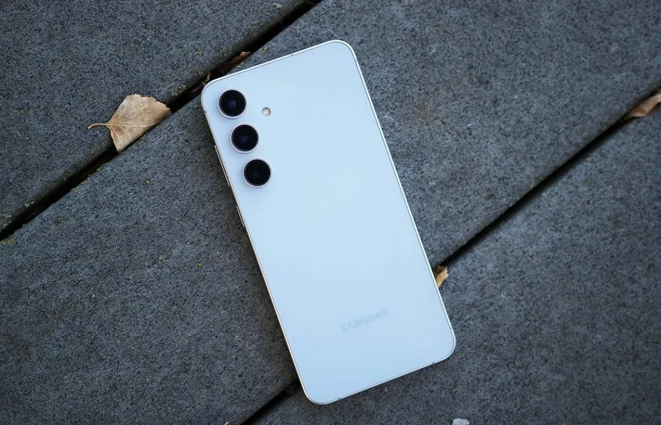 قطار شایعه‌های گلکسی S27 سامسونگ شروع به حرکت کرد