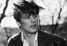 مروری بر استایل آلن دلون؛ نماد خوش‌پوشی و وقار در دنیای سینما