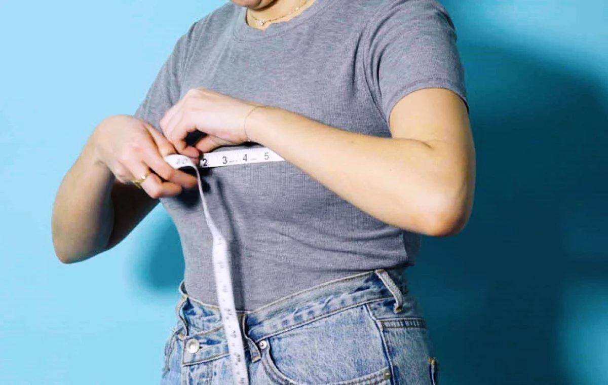 راهنمای سایز مانتو؛ جامع‌ترین نکات سایزبندی مانتو به همراه جدول