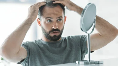 علت ریزش موی مردان و جدیدترین راه‌های درمان آن چیست؟