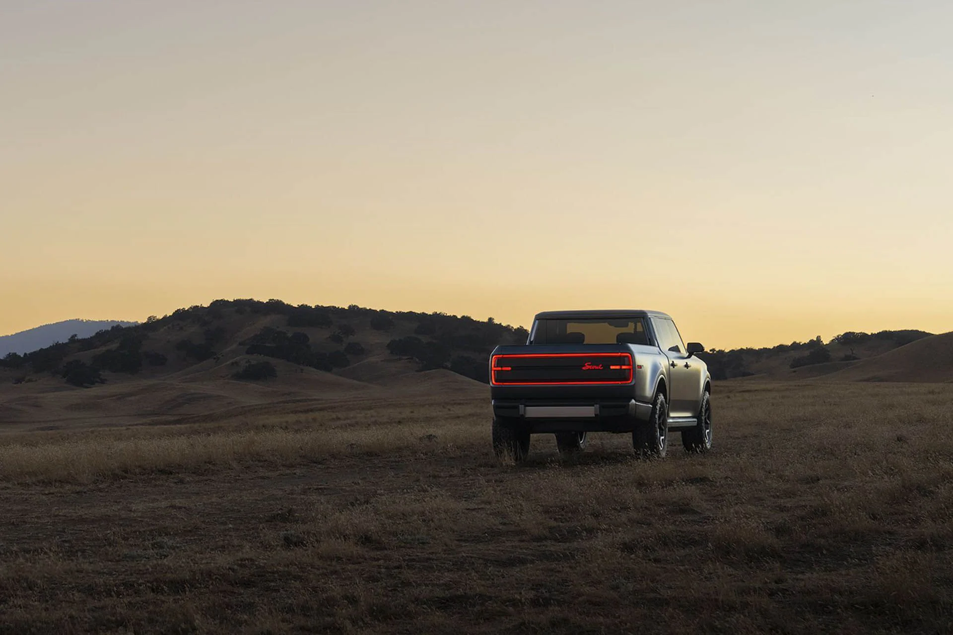 اسکات ترا از نمای عقب