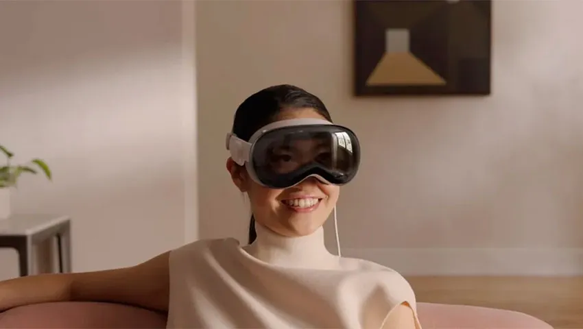 احتمال عرضه ویژن پرو با تراشه M5 در سال ۲۰۲۵؛ اپل ایده عینک متصل به آیفون را بررسی می‌کند