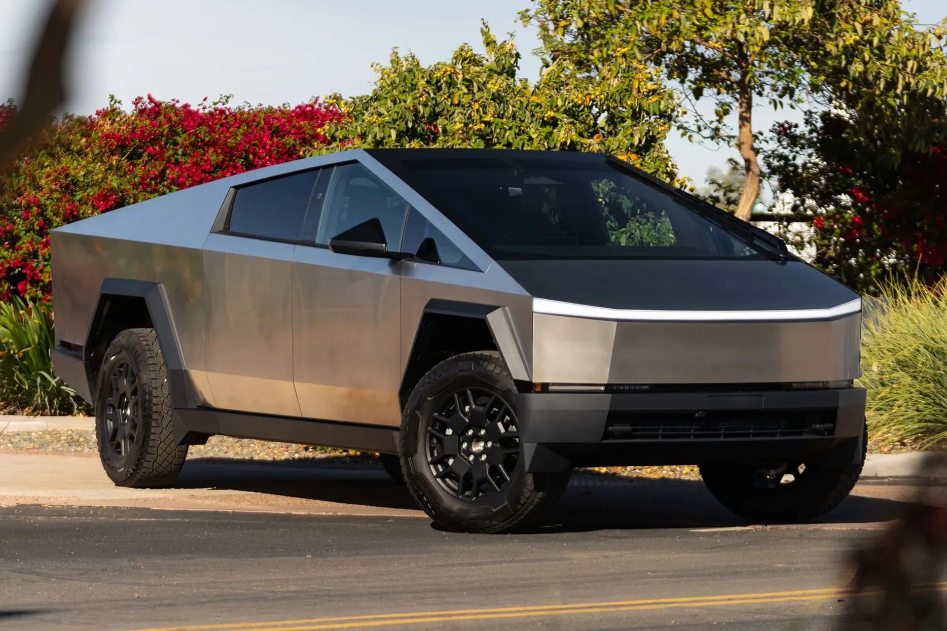 این‌ بار به‌دلیل نقص فنی اینورتر؛ تسلا برای ششمین‌بار در یک سال، برای سایبرتراک فراخوان داد