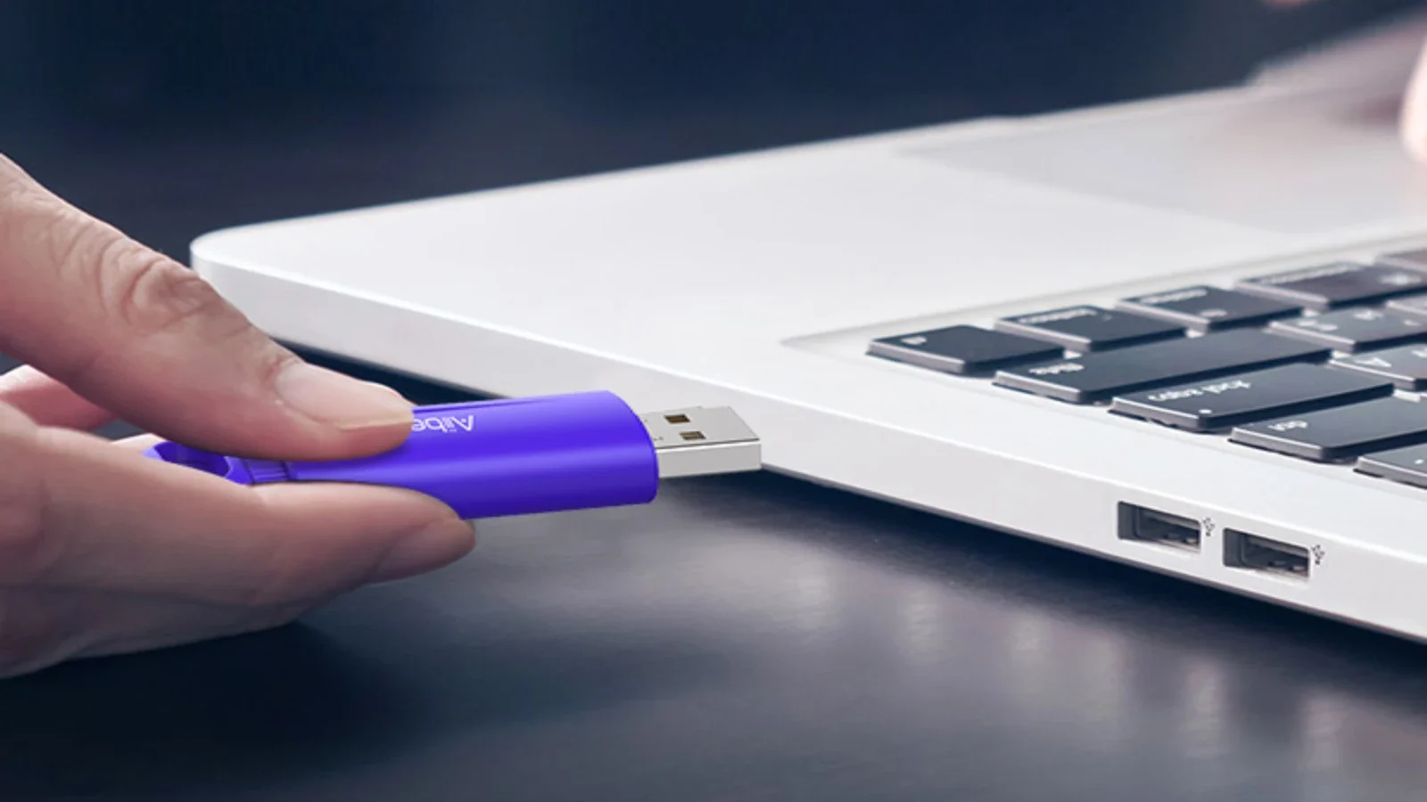 Best flash drives.webp