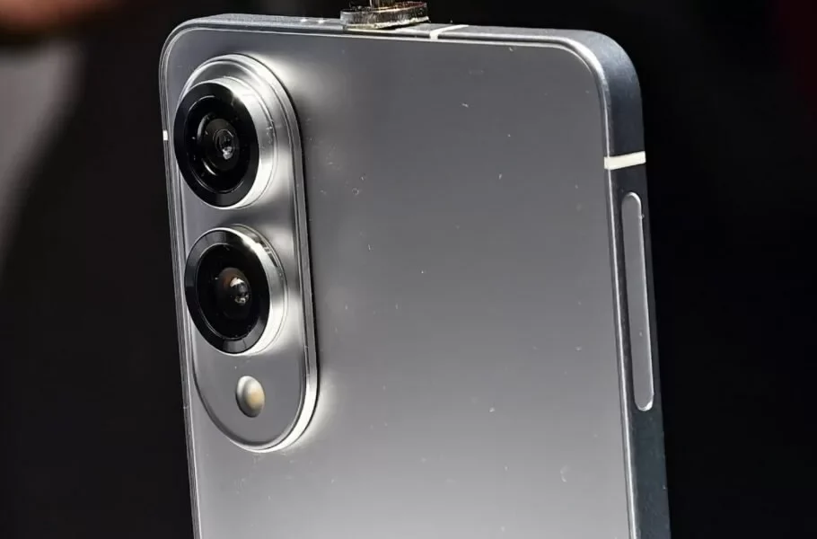 Samsung Galaxy S25 Edge 1 910x600 1