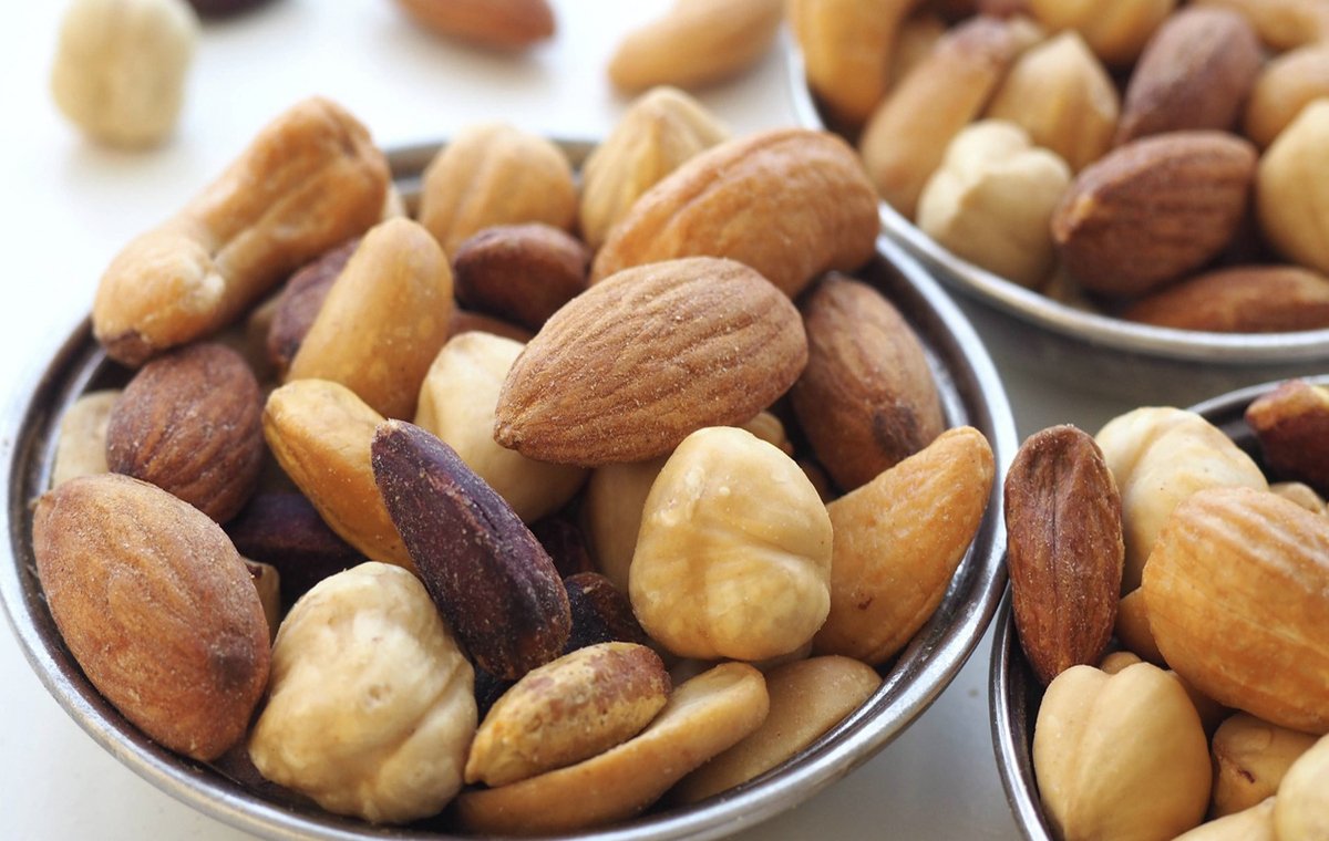 02 moshkelgosha nuts