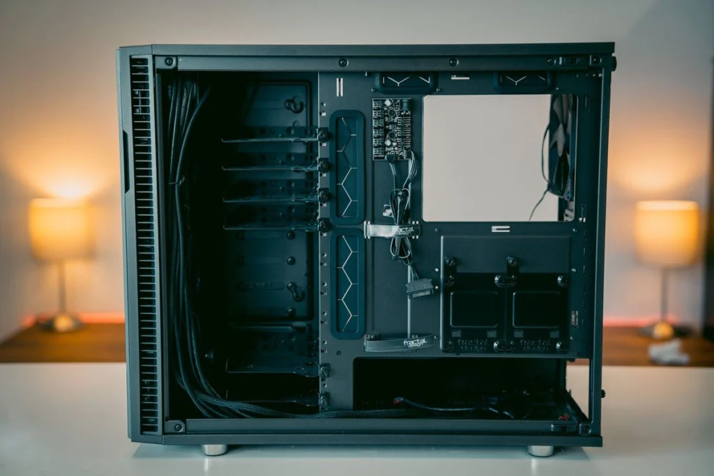 دسته بندی سایز و شکل کیس