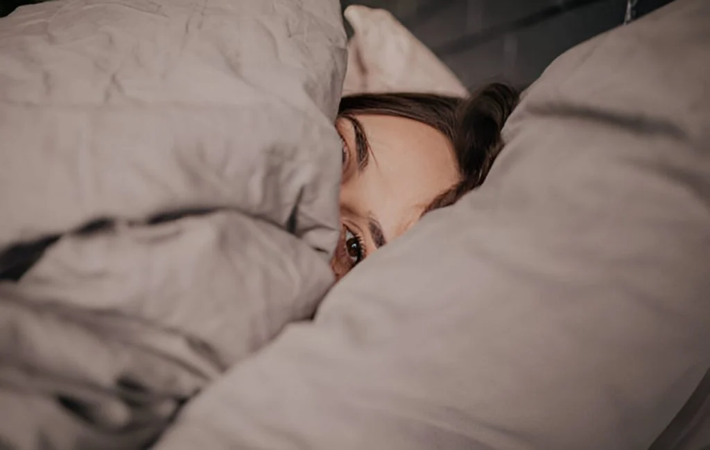 آیا چسب دهان برای همه مناسب است؟