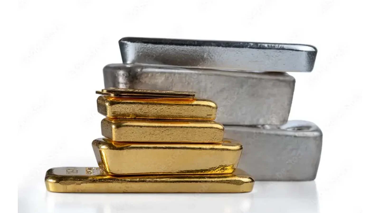 طلا یا نقره ؟ کدام ارزش خرید بالایی دارد